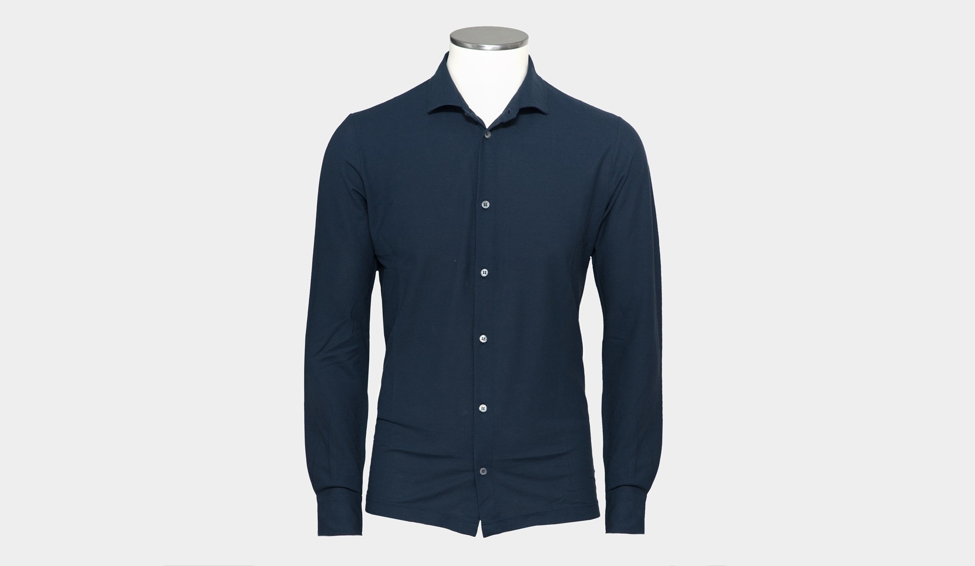 neutral olive nike shirt